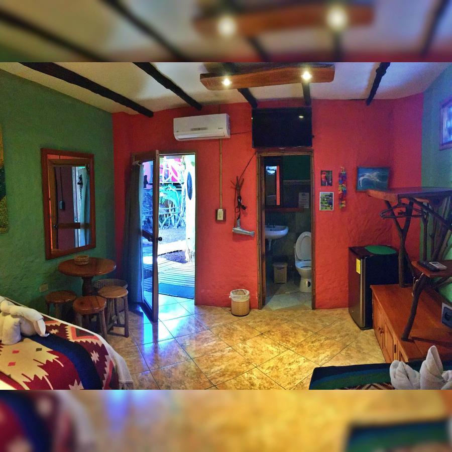 Lonesome George Ecolodge Puerto Ayora  Esterno foto