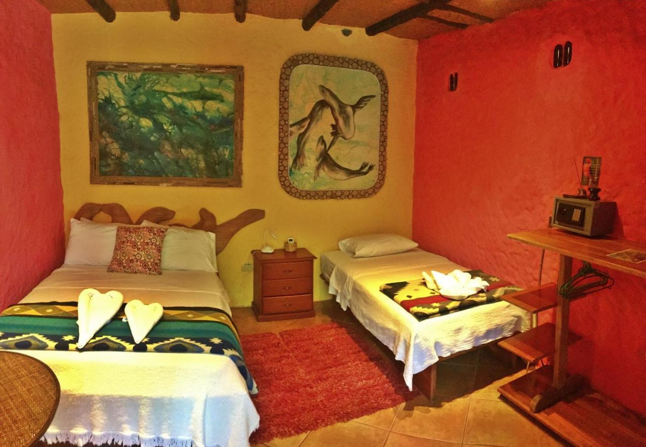 Lonesome George Ecolodge Puerto Ayora  Esterno foto