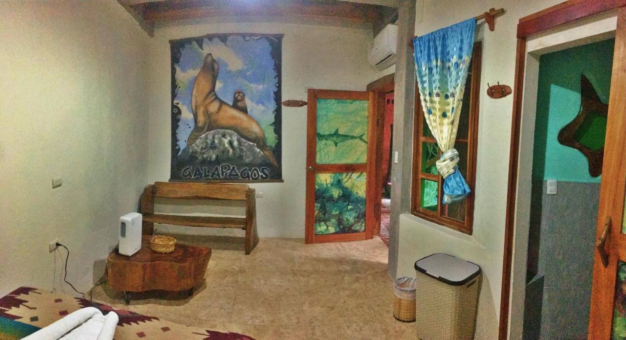 Lonesome George Ecolodge Puerto Ayora  Esterno foto